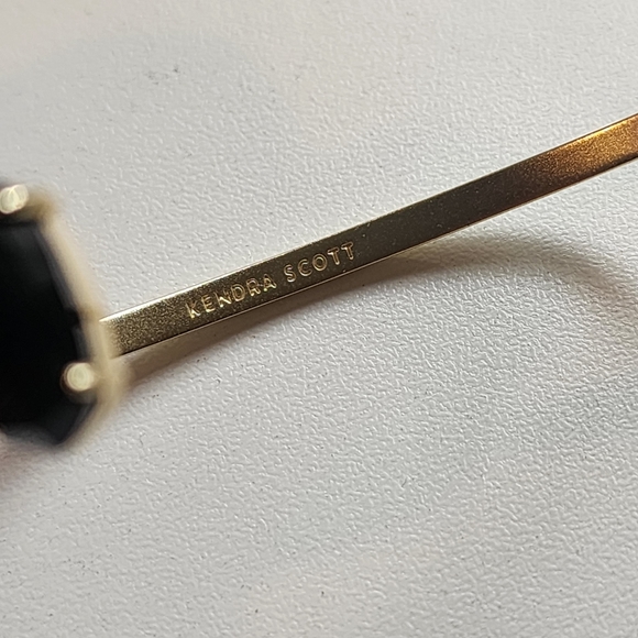 Kendra Scott Edie Cuff Bracelet - Picture 4 of 5